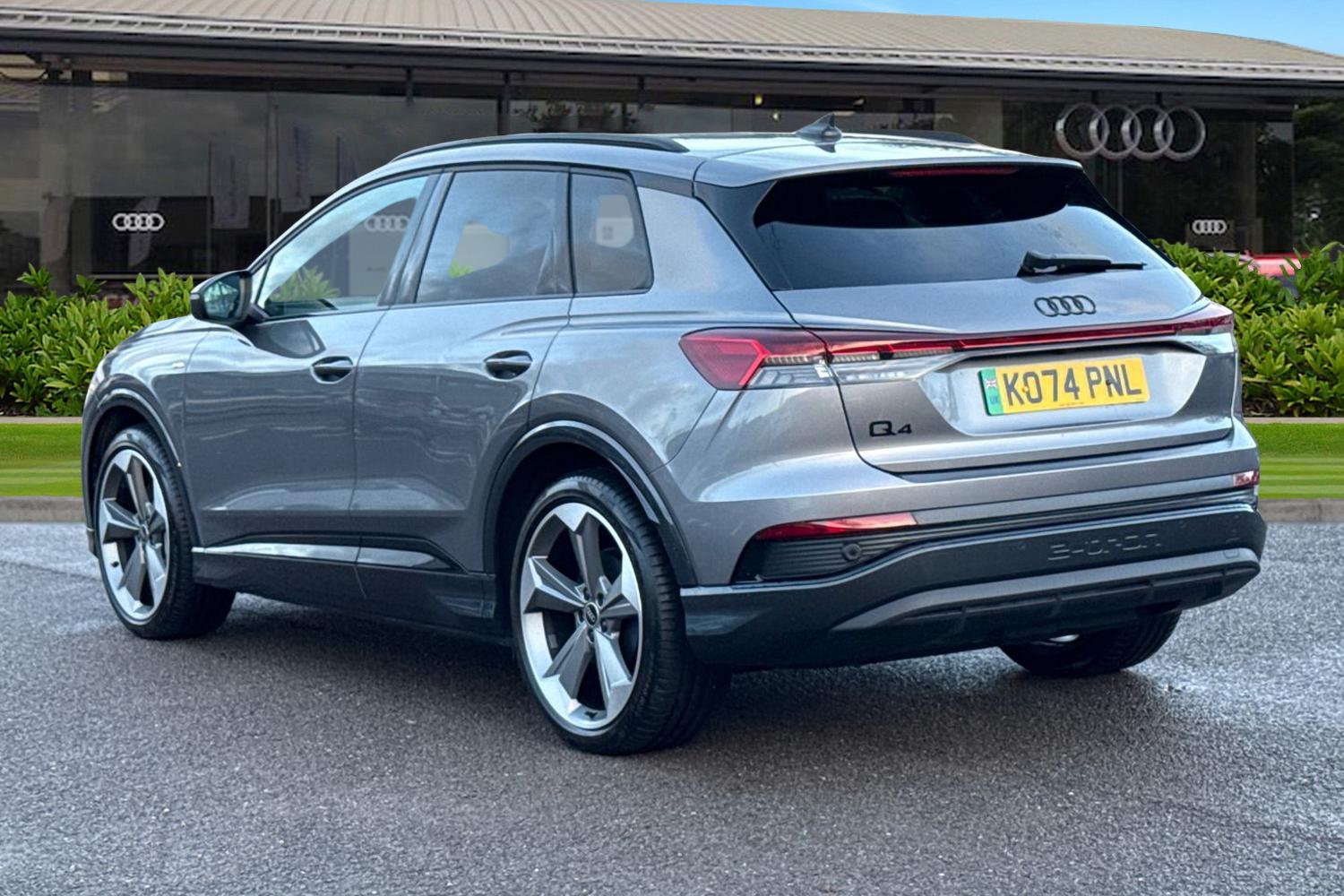 Used Audi Q4 e-tron 2025 for sale - 76863268: Photo 2