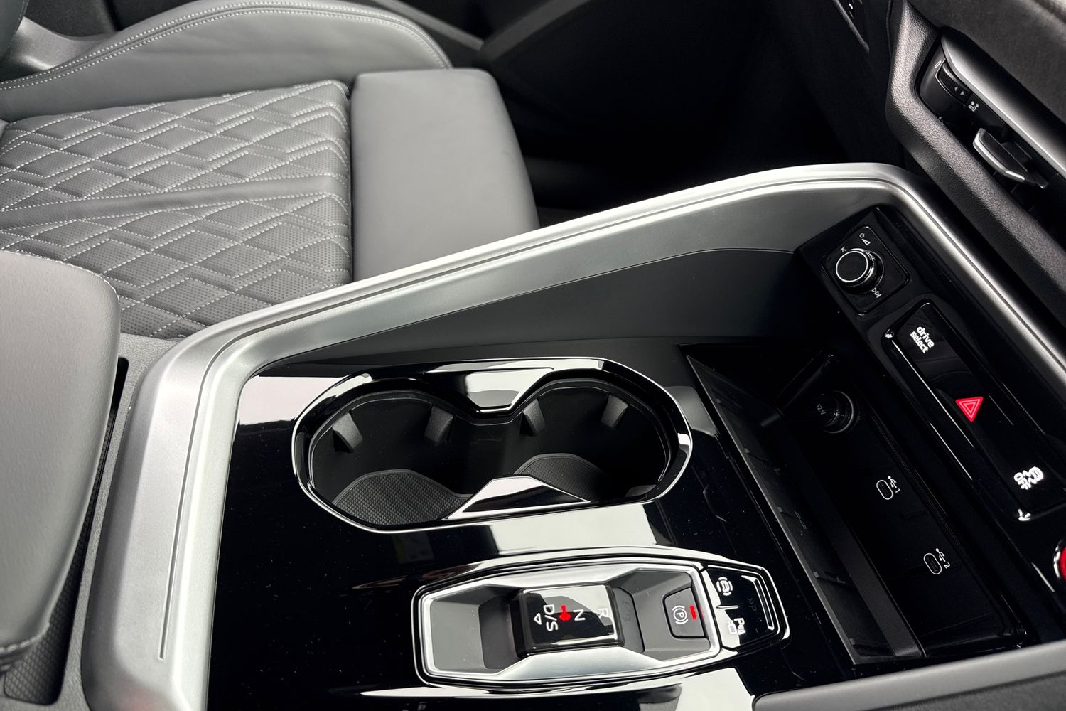 Used Audi SQ5 2025 for sale - 76520046: Photo 22