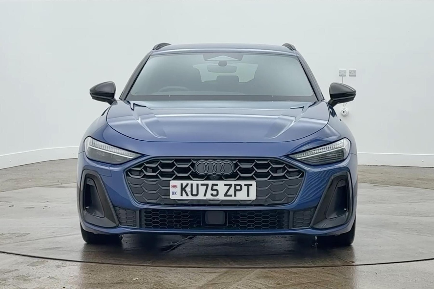 Used Audi A5 2025 for sale - 77340920: Photo 2