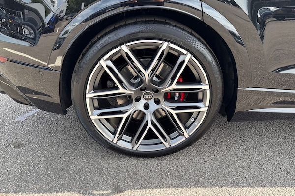 Used Audi RS Q8 2025 for sale - 75787636: Photo 10