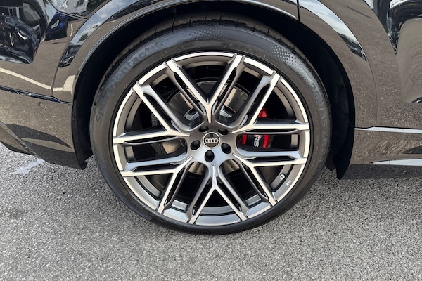 Used Audi RS Q8 2025 for sale - 75787636: Photo 12