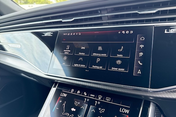 Used Audi RS Q8 2025 for sale - 75787636: Photo 46