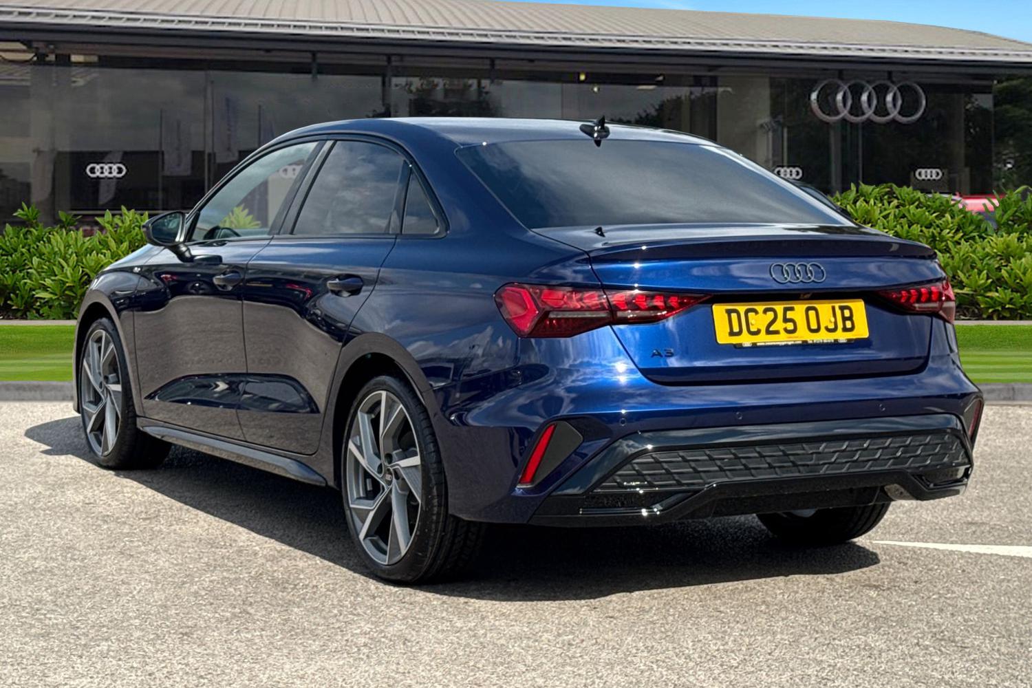 Used Audi A3 2025 for sale - 76595841: Photo 2