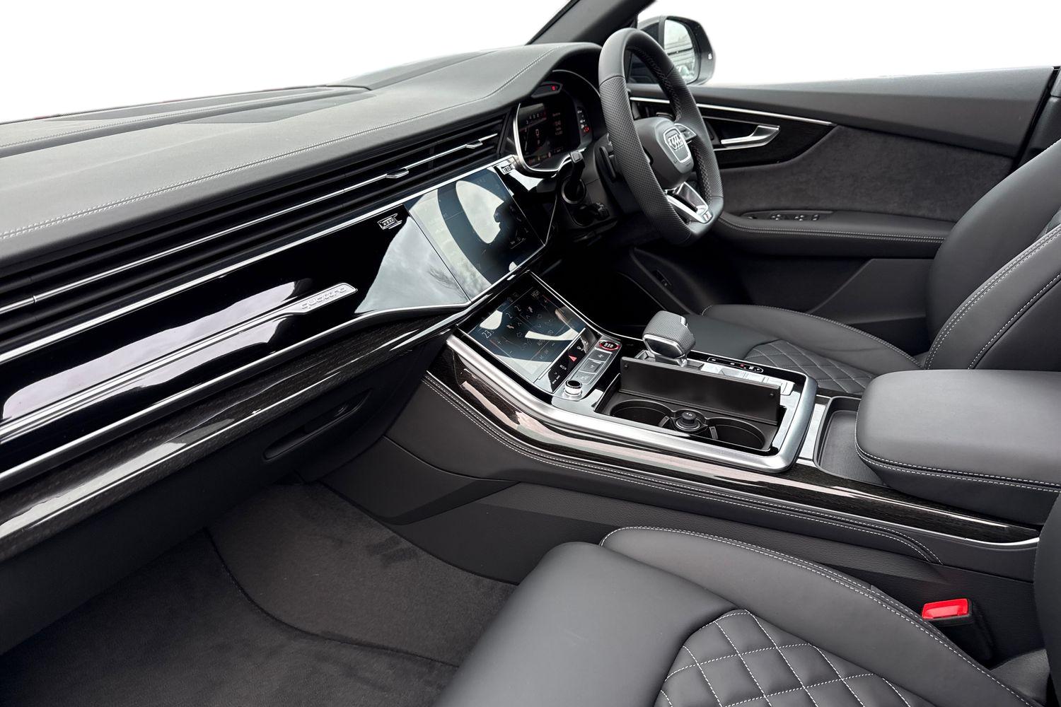 Used Audi SQ8 2025 for sale - 76909475: Photo 14