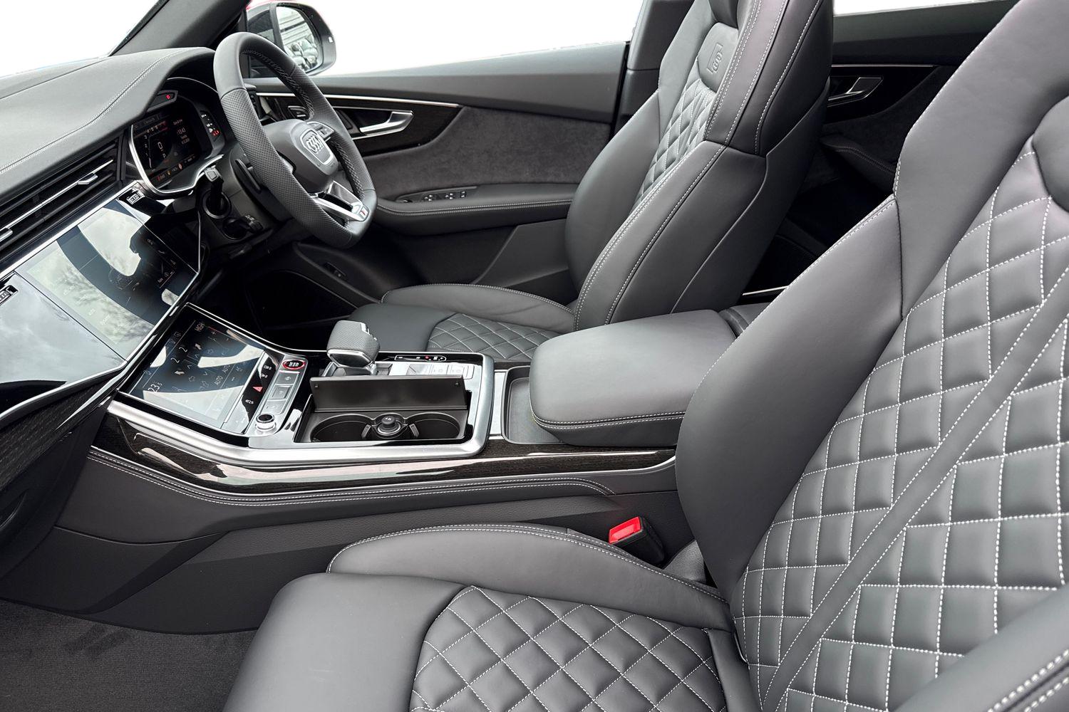 Used Audi SQ8 2025 for sale - 76909475: Photo 15