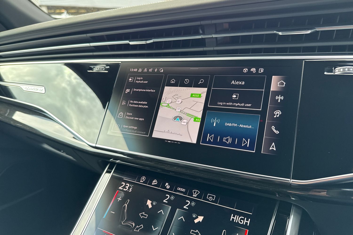 Used Audi SQ8 2025 for sale - 76909475: Photo 29