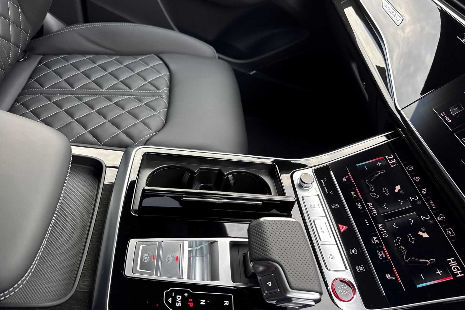 Used Audi SQ8 2025 for sale - 76909475: Photo 48