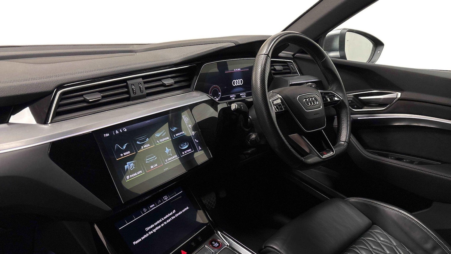 Used Audi e-tron 2021 for sale - 77535465: Photo 5