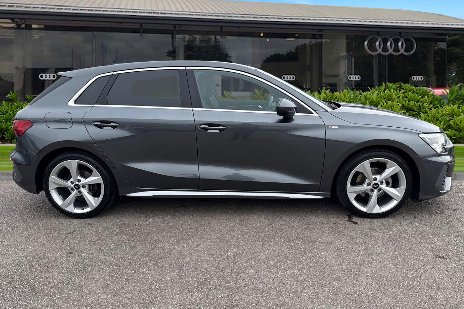 Used Audi A3 2023 for sale - 77996566: Photo 3