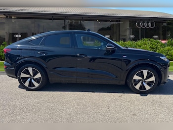 Used Audi Q6 e-tron 2026 for sale - 79229957: Photo