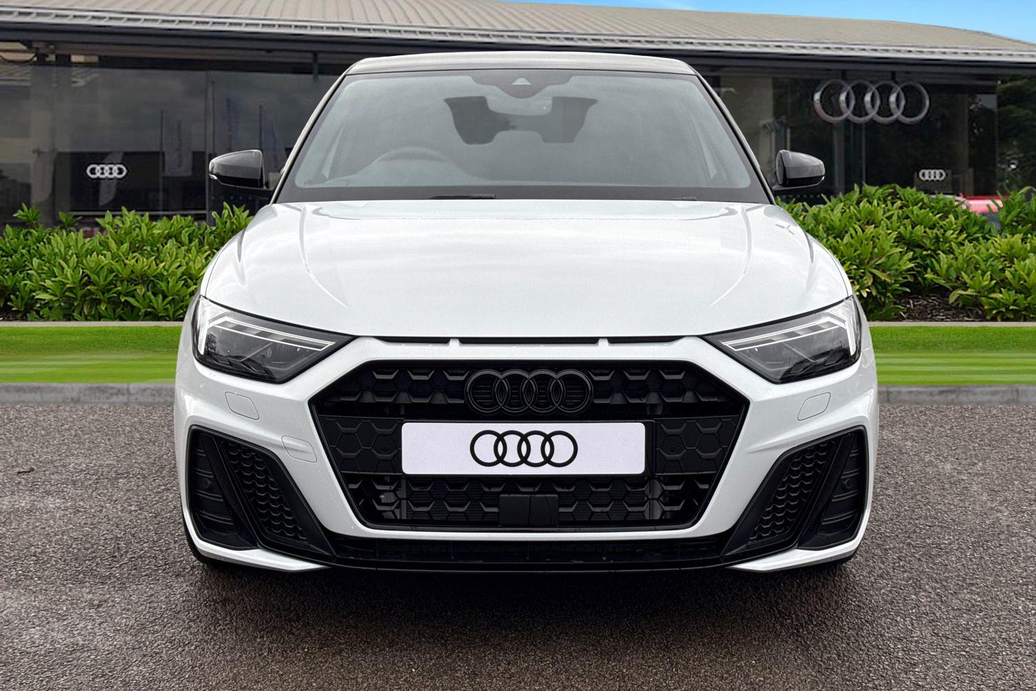 Used Audi A1 2026 for sale - 77557428: Photo 5