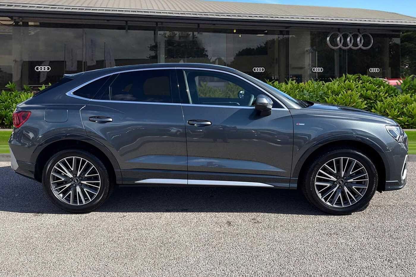 Used Audi Q3 2025 for sale - 76697766: Photo 3