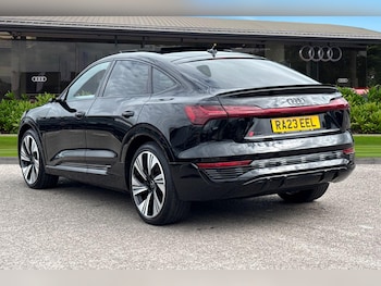 Used Audi Q8 2023 for sale - 79539476: Photo