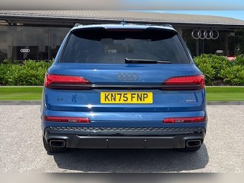 Used Audi Q7 2025 for sale - 79112168: Photo