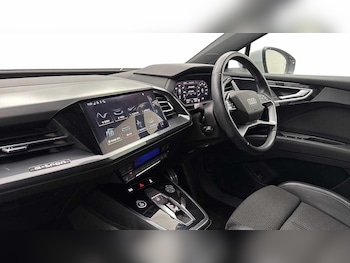 Used Audi Q4 e-tron 2023 for sale - 79514617: Photo