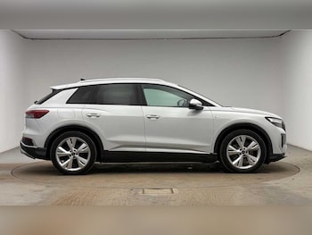Used Audi Q4 e-tron 2023 for sale - 79514617: Photo