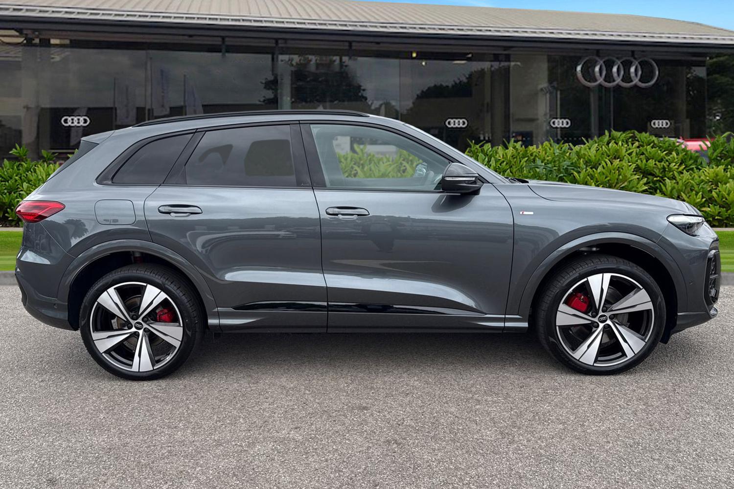 Used Audi Q5 2025 for sale - 76629863: Photo 3