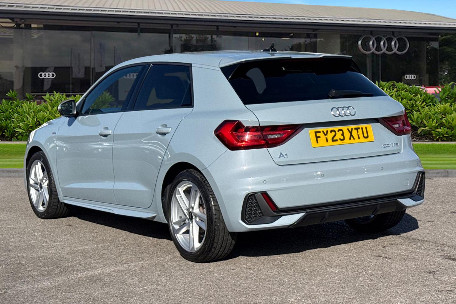 Used Audi A1 2023 for sale - 77742090: Photo 2