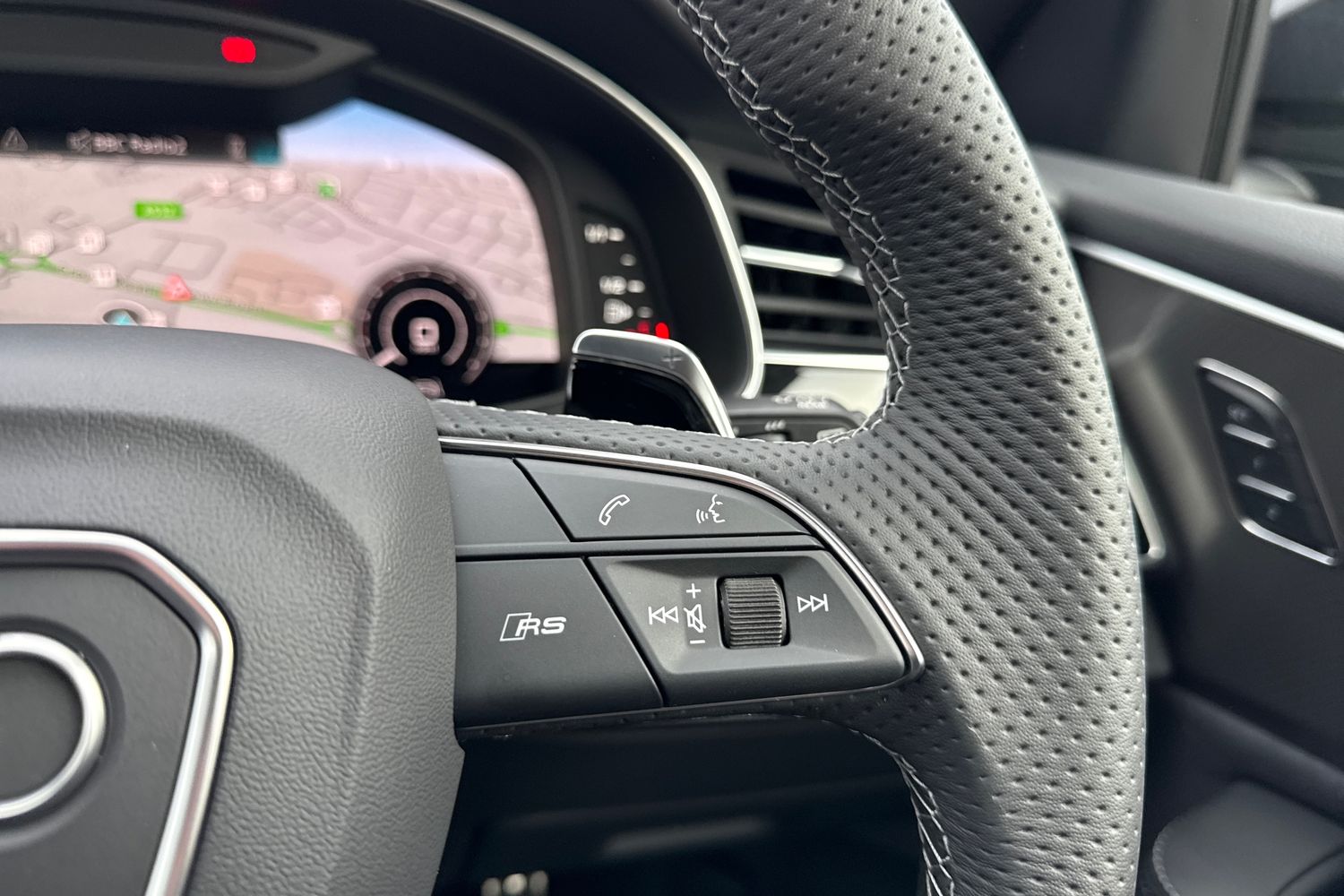 Used Audi RS Q8 2025 for sale - 75847183: Photo 25