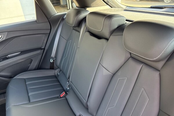 Used Audi Q4 e-tron 2025 for sale - 75823704: Photo 17