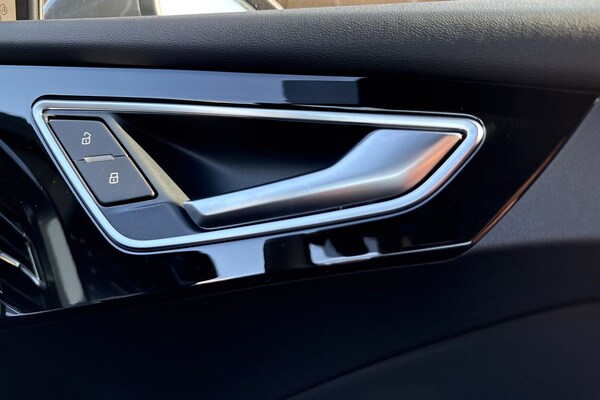 Used Audi Q4 e-tron 2025 for sale - 75823704: Photo 19