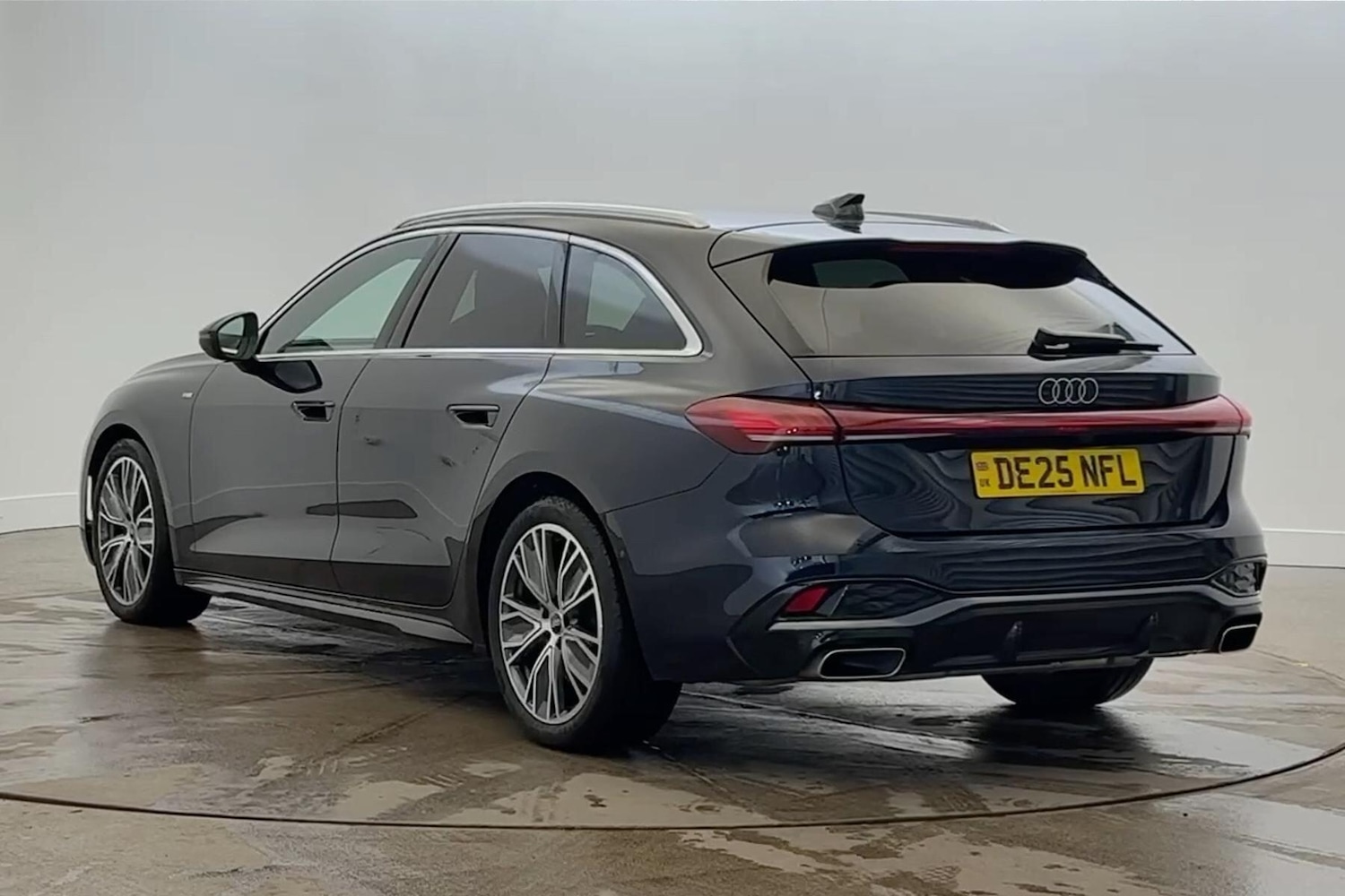 Used Audi A5 2025 for sale - 77187479: Photo 3