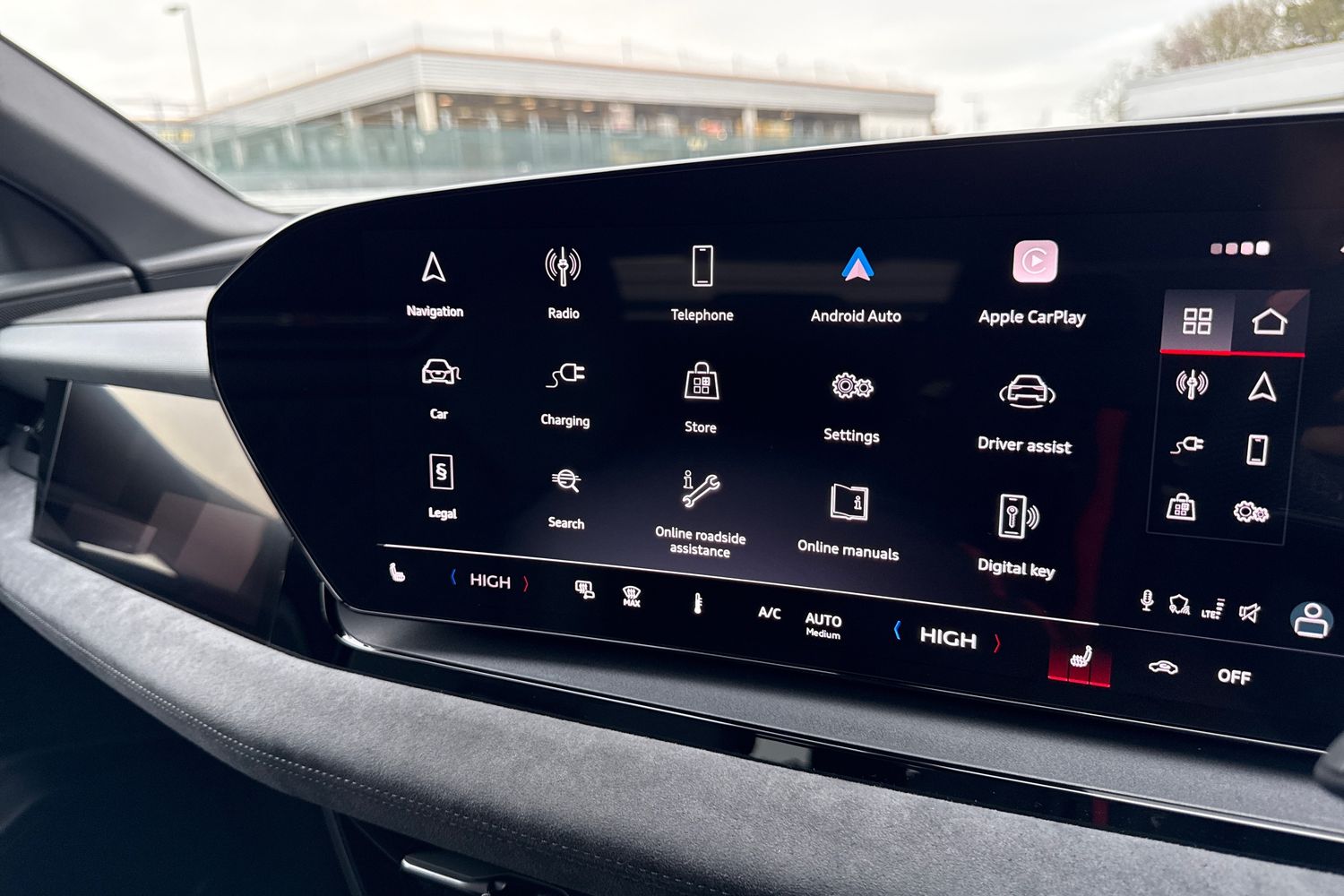 Used Audi Q6 e-tron 2026 for sale - 77435966: Photo 34