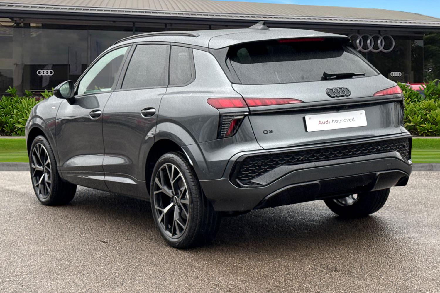 Used Audi Q3 2026 for sale - 77842984: Photo 2