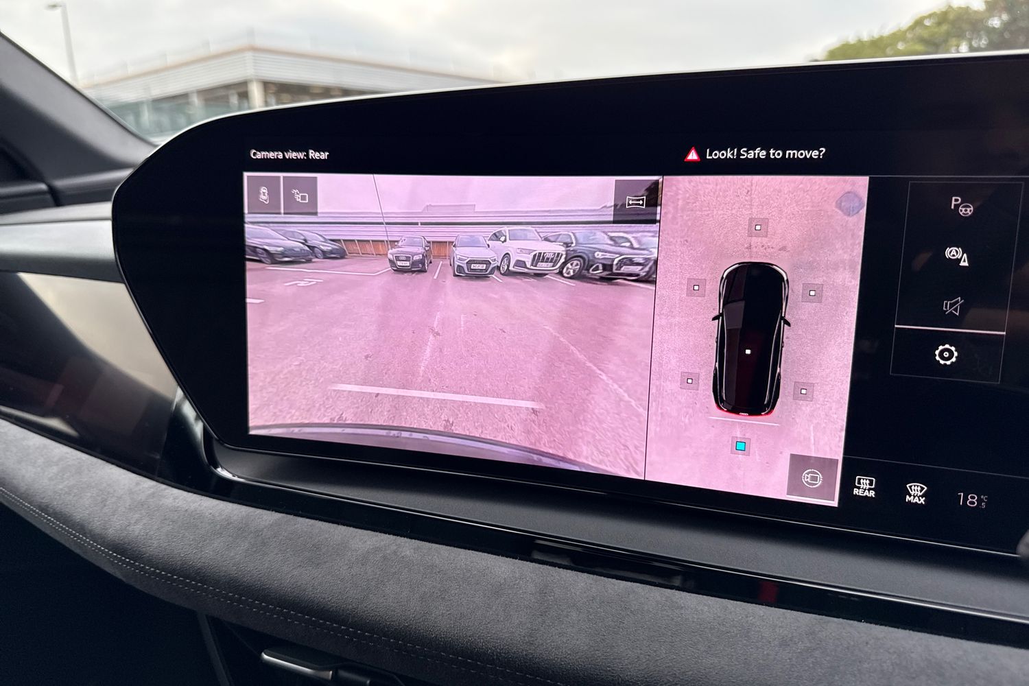 Used Audi Q6 e-tron 2025 for sale - 76177417: Photo 33