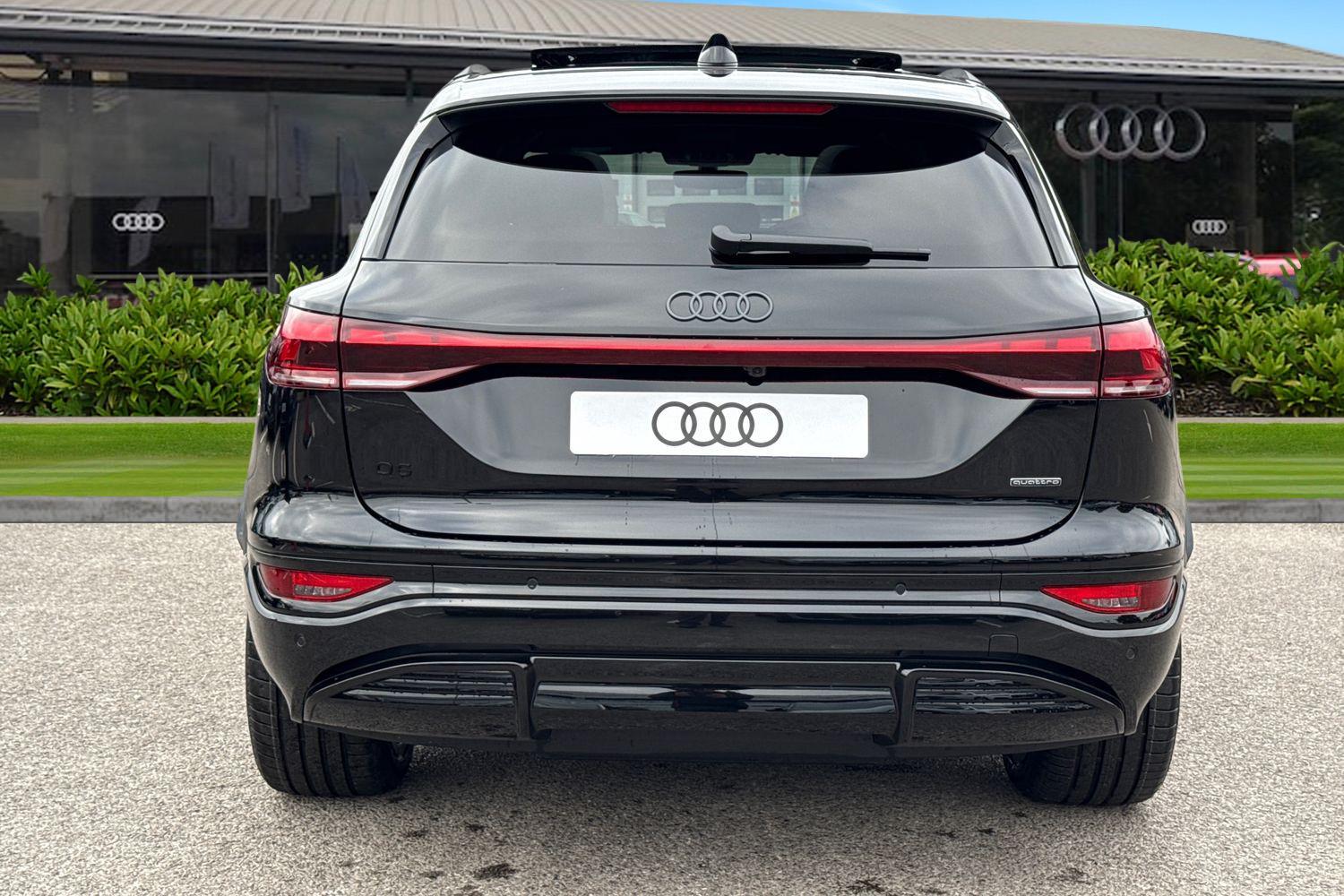 Used Audi Q6 e-tron 2025 for sale - 76177417: Photo 4