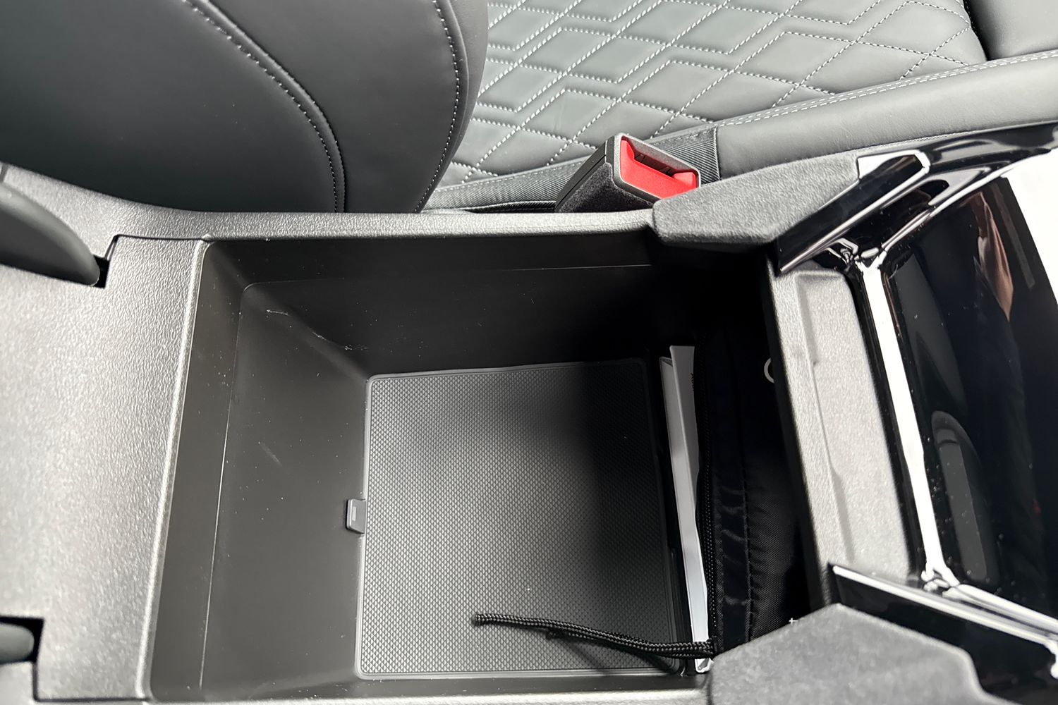 Used Audi Q6 e-tron 2025 for sale - 76177417: Photo 59