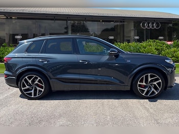 Used Audi Q6 e-tron 2025 for sale - 79163670: Photo