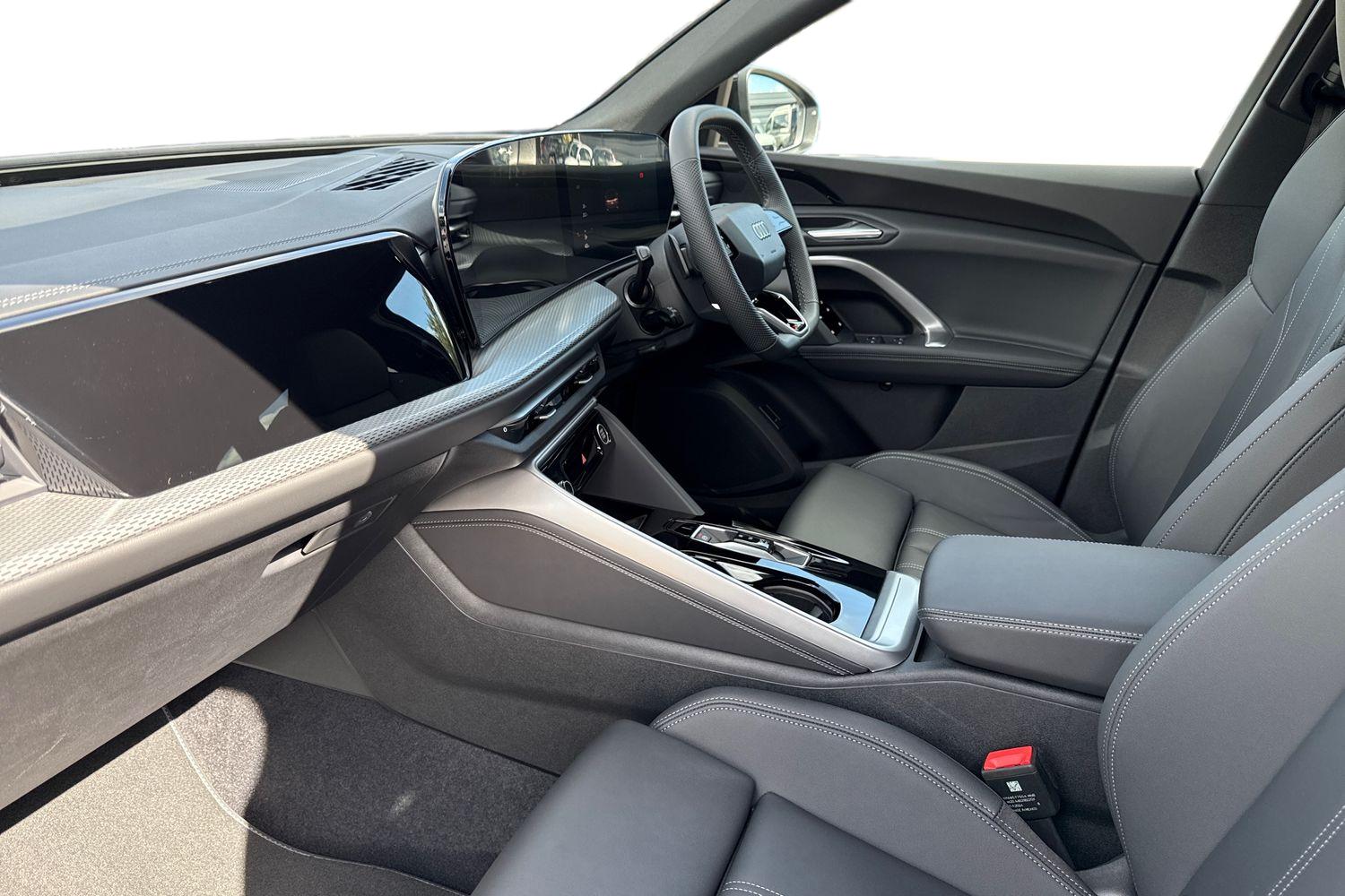 Used Audi Q5 2025 for sale - 76250599: Photo 14