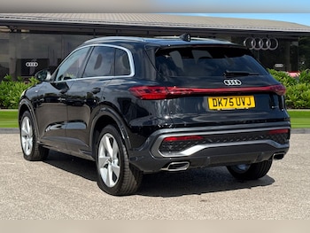 Used Audi Q5 2025 for sale - 76250599: Photo 2