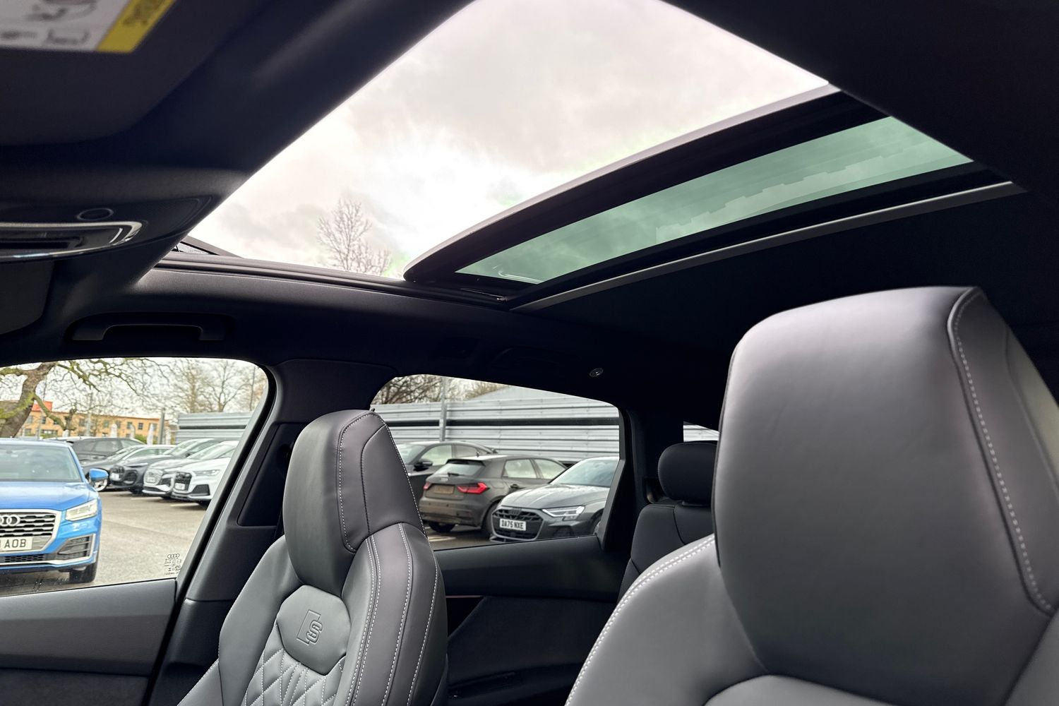 Used Audi SQ7 2026 for sale - 77187422: Photo 25