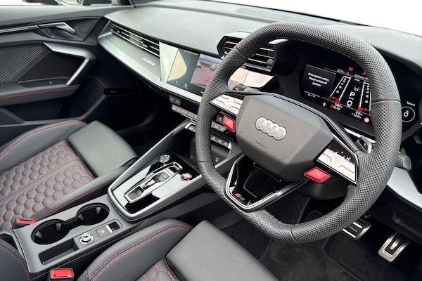 Used Audi RS3 2025 for sale - 76256994: Photo 14