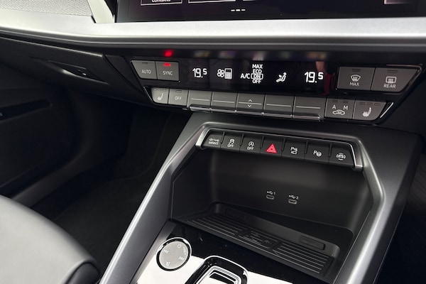 Used Audi RS3 2025 for sale - 76256994: Photo 22