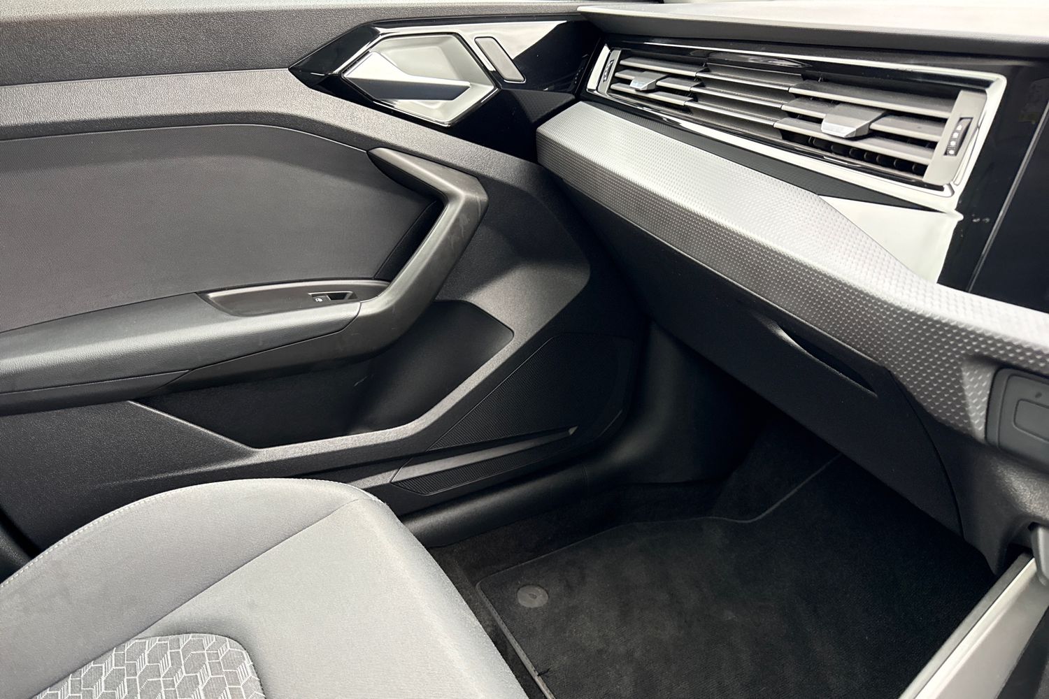 Used Audi A1 2022 for sale - 76469312: Photo 52