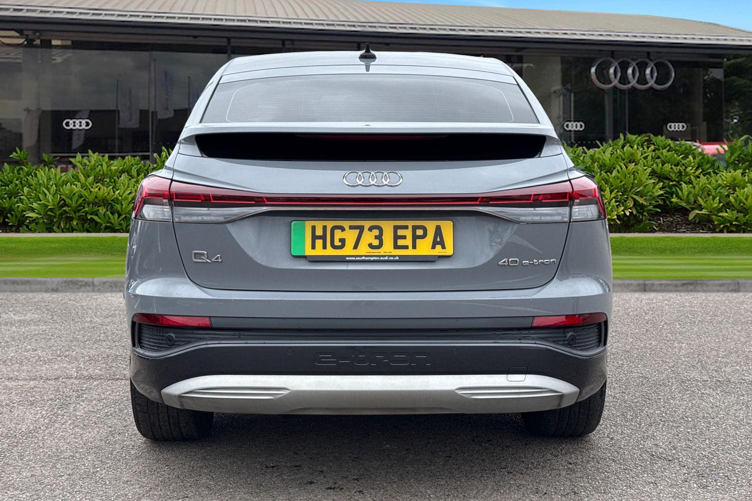 Used Audi Q4 e-tron 2023 for sale - 78107453: Photo 4