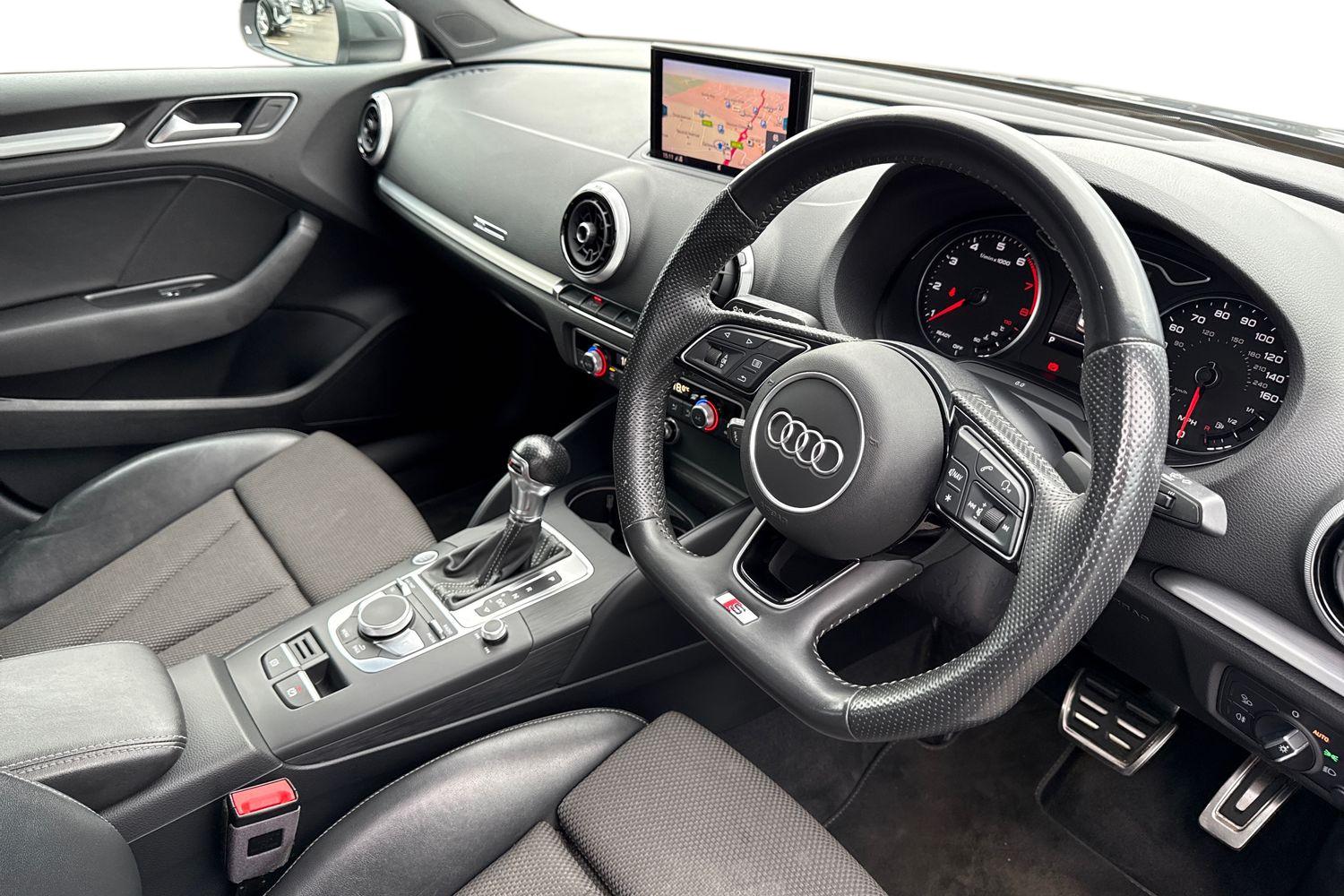 Used Audi A3 2018 for sale - 76357661: Photo 14