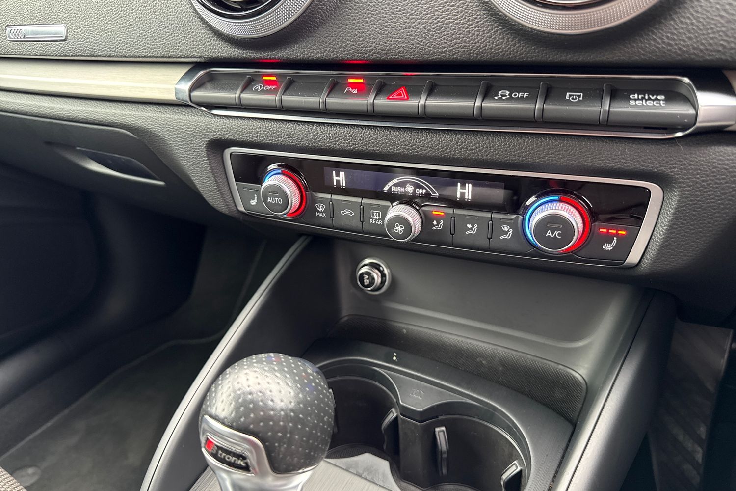 Used Audi A3 2018 for sale - 76357661: Photo 22