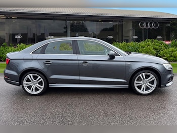 Used Audi A3 2018 for sale - 76357661: Photo