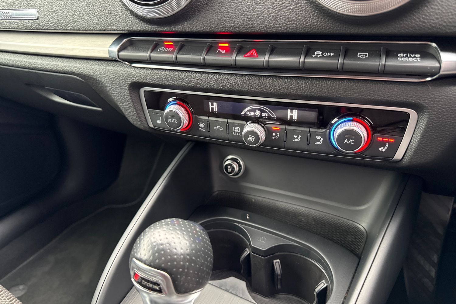 Used Audi A3 2018 for sale - 76357661: Photo 46