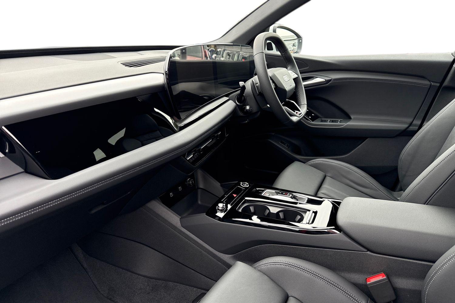 Used Audi Q6 e-tron 2025 for sale - 77194905: Photo 15