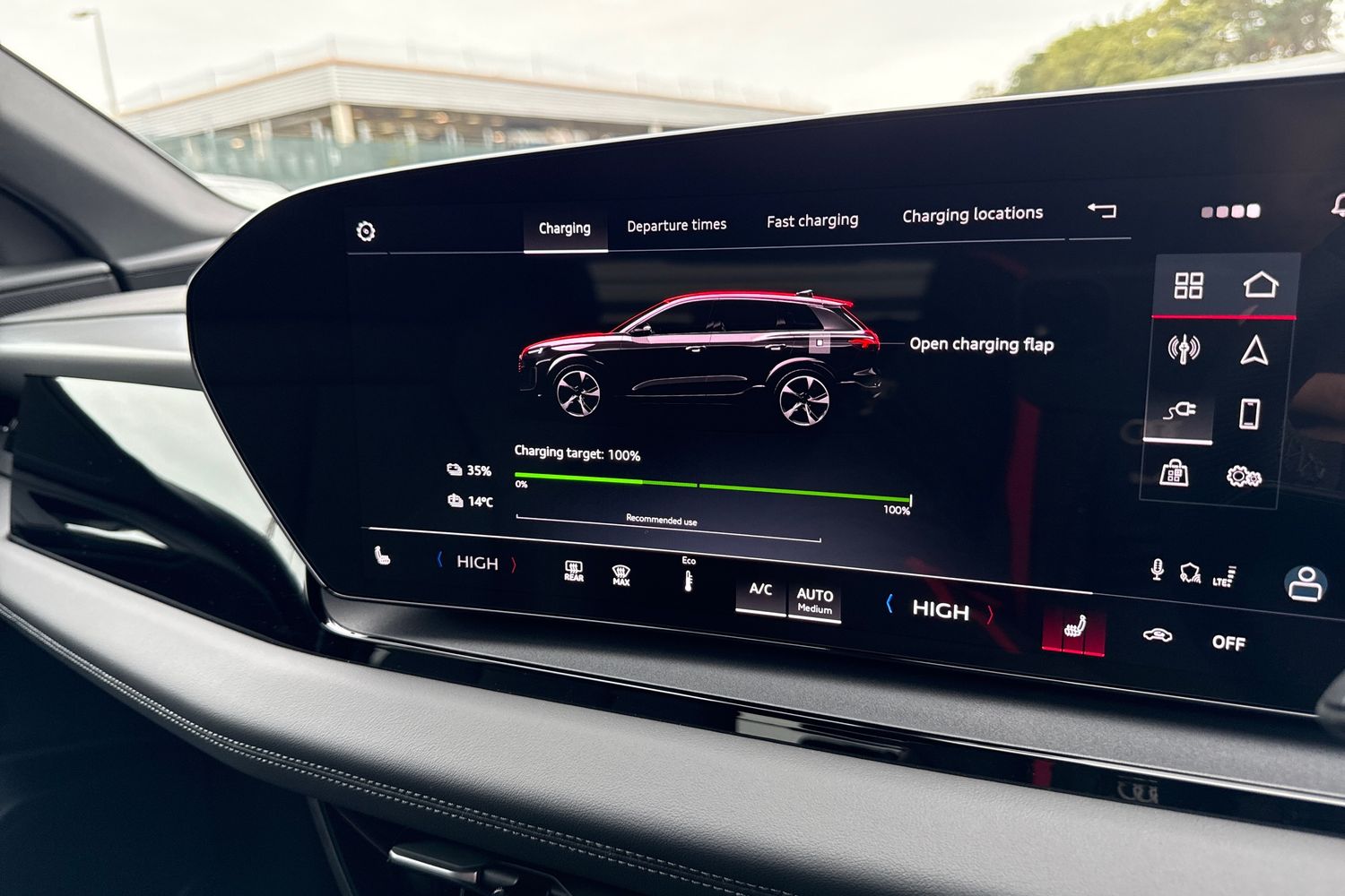 Used Audi Q6 e-tron 2025 for sale - 77194905: Photo 39