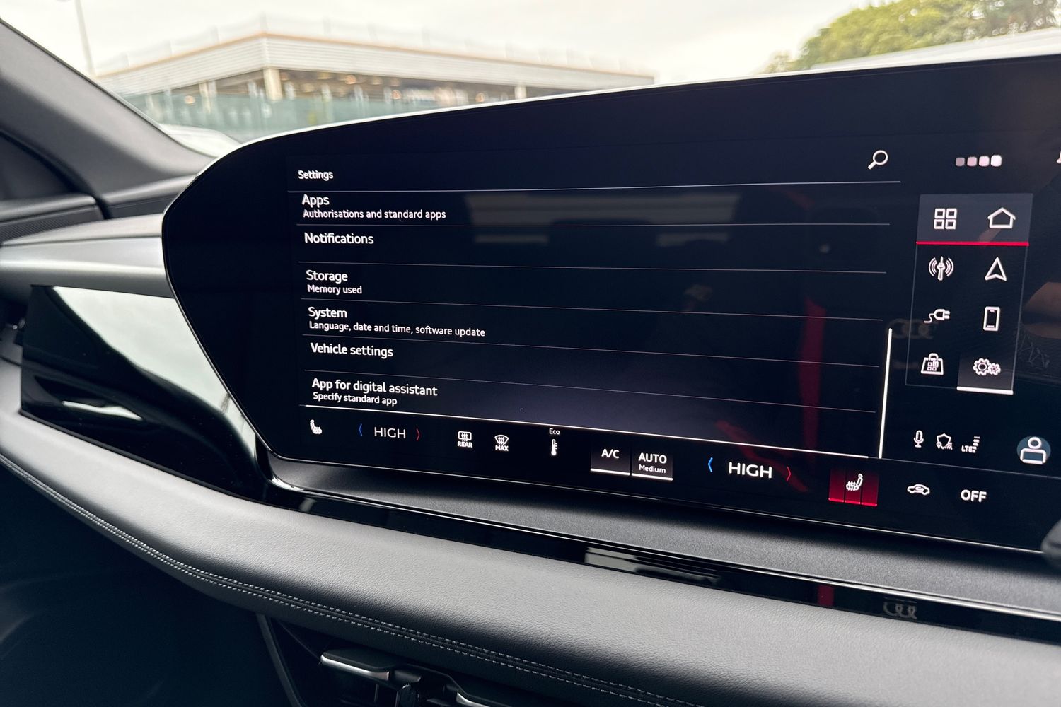 Used Audi Q6 e-tron 2025 for sale - 77194905: Photo 41