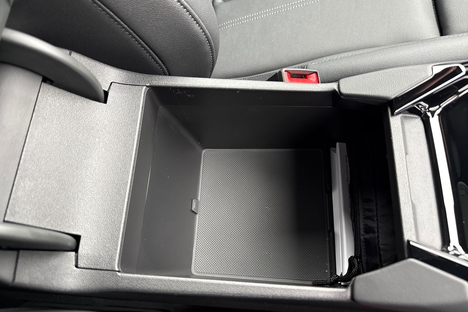 Used Audi Q6 e-tron 2025 for sale - 77194905: Photo 53