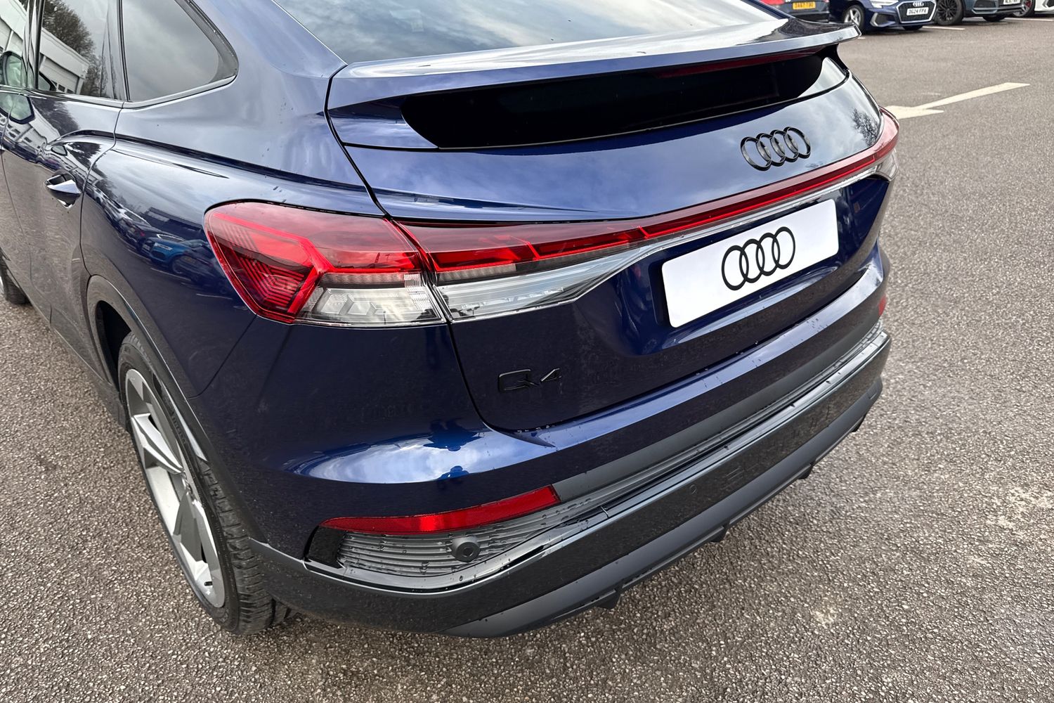 Used Audi Q4 e-tron 2026 for sale - 77791763: Photo 7