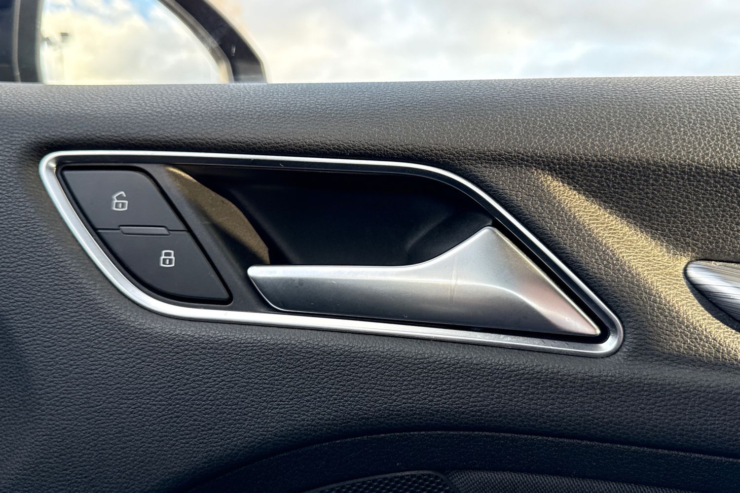 Used Audi A3 2017 for sale - 76576182: Photo 26