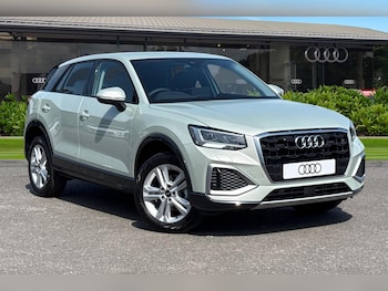 Audi - Q2